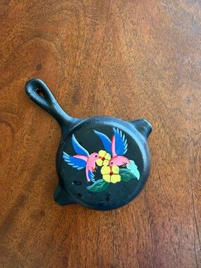 Vintage Mini Cast Iron Pan or ashtray w/ Hand Painted Hummingbirds